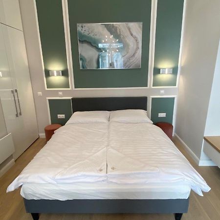 Stylish Apartment Near The River ブダペスト エクステリア 写真