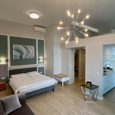 Stylish Apartment Near The River ブダペスト エクステリア 写真