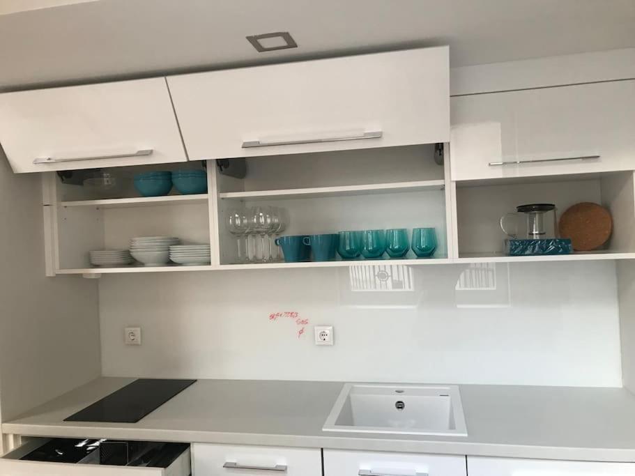 Stylish Apartment Near The River ブダペスト エクステリア 写真