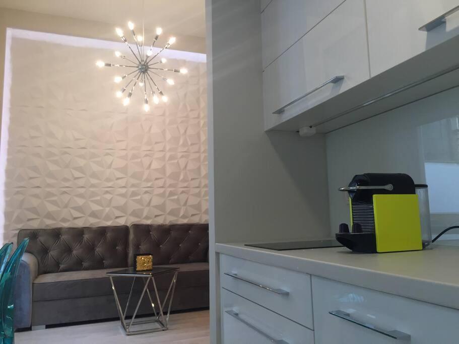 Stylish Apartment Near The River ブダペスト エクステリア 写真