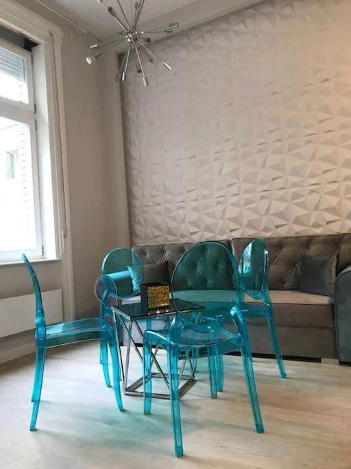 Stylish Apartment Near The River ブダペスト エクステリア 写真